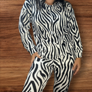 Pijamas cebra talle 4